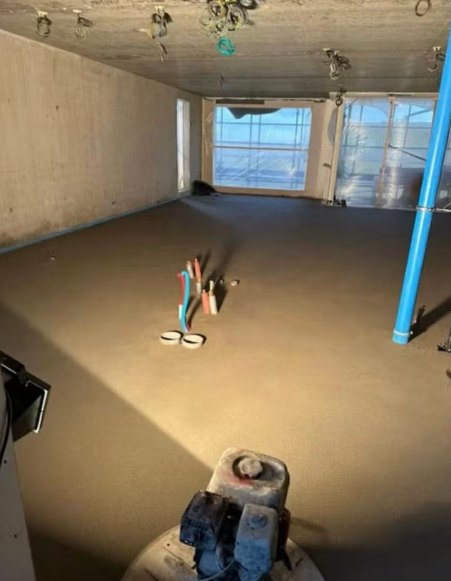 Afgewerkte zandcementvloer project 4